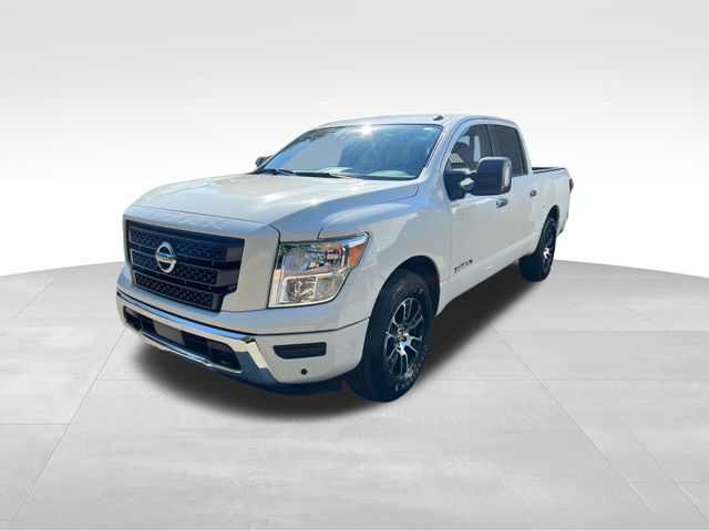 2021 Nissan Titan SV 5