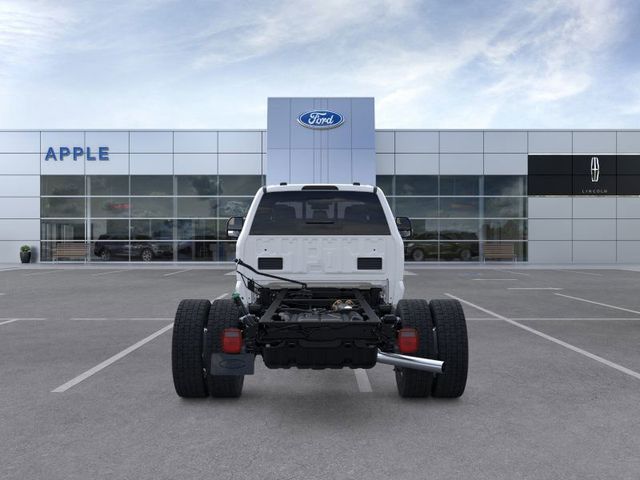 2025 Ford F-550 Super Duty 
