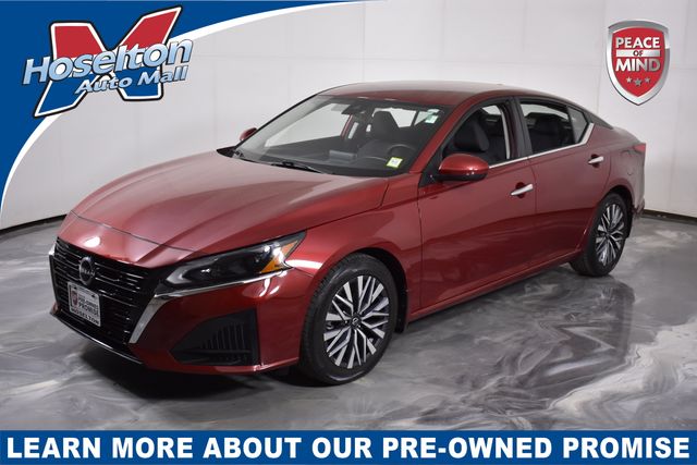 2023 Nissan Altima 2.5 SV FWD