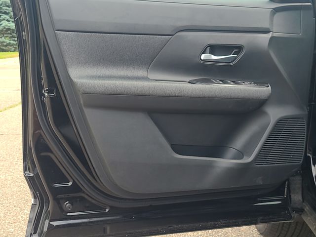 New 2026 Nissan Kicks SUV