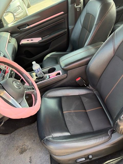 car-gallery-1