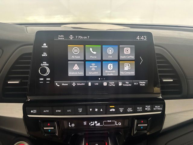 Used 2025 Honda Odyssey Van