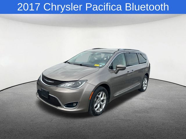 2017 Chrysler Pacifica Touring L Plus FWD