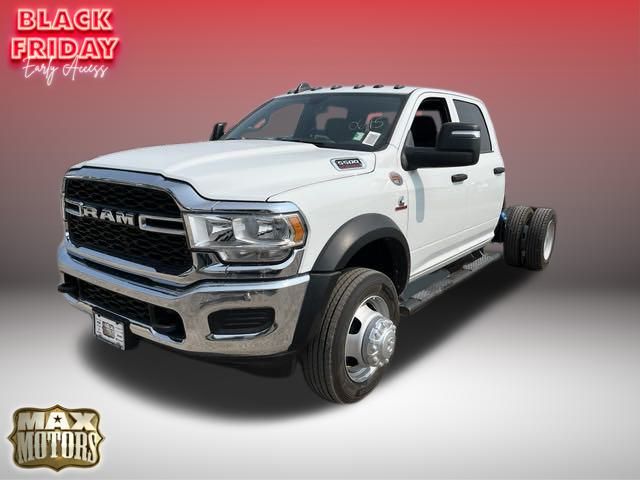 2024 Ram 5500HD Tradesman 3