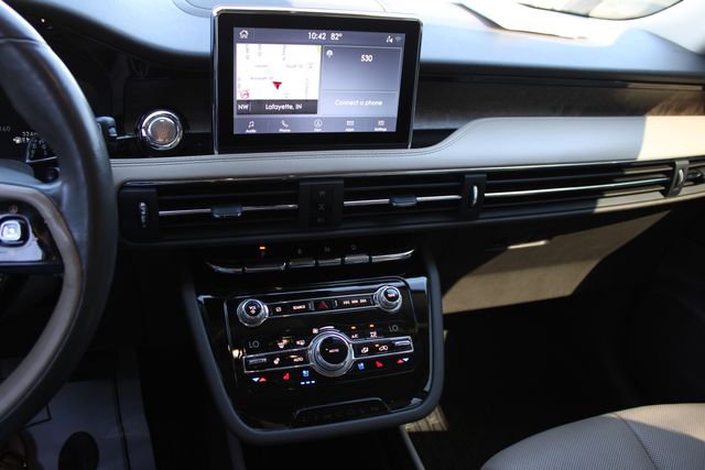 Used 2020 Blue Lincoln Reserve image 15