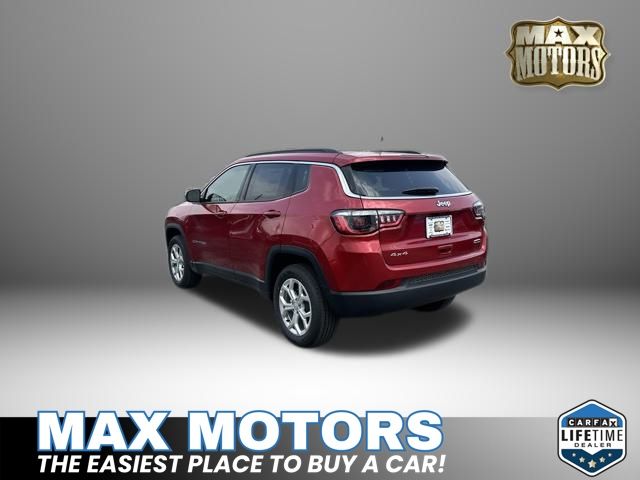 2024 Jeep Compass Latitude 8