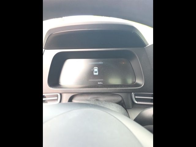 Abyss Black 2025 Hyundai Elantra Sedan Front-Wheel Drive Continuously Variable Transmission