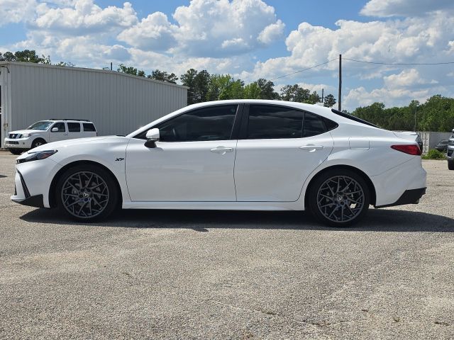 2025 Toyota Camry SE:B02318