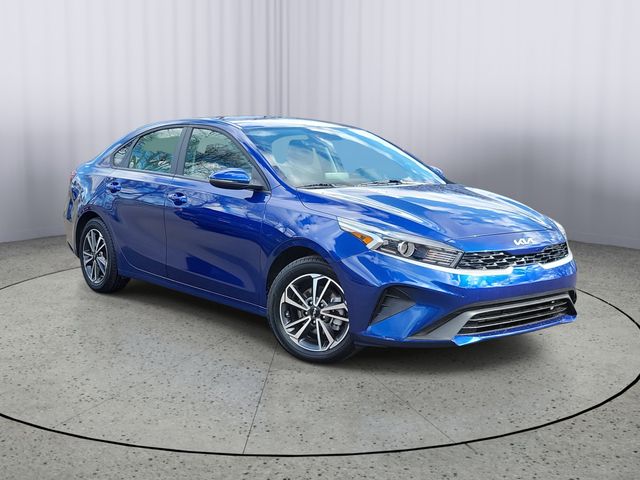 2023 Kia Forte LXS FWD