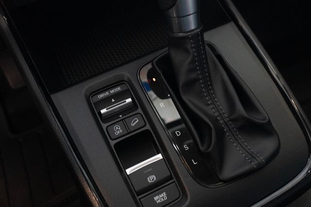 Used 2025 Honda CR-V SUV