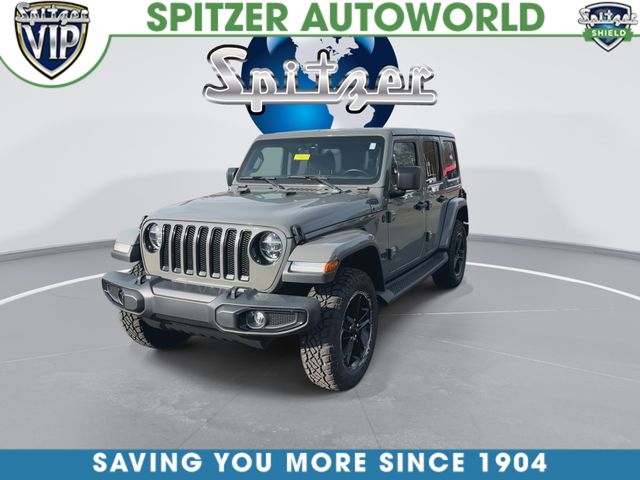 Certified Used 2021 Gray Jeep Unlimited Sahara Altitude image 4