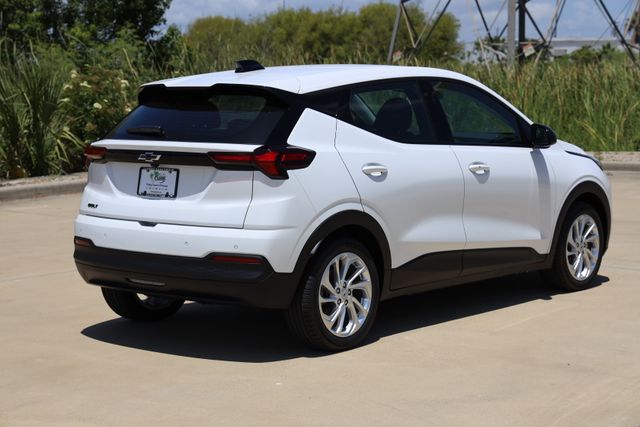 2027 Chevrolet Bolt EV LT - 7