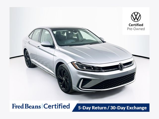 2025 Volkswagen Jetta SE FWD
