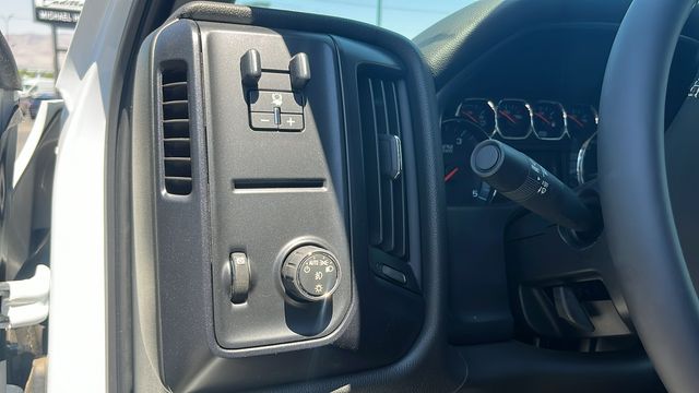 2024 Chevrolet Silverado 5500HD Work Truck 24