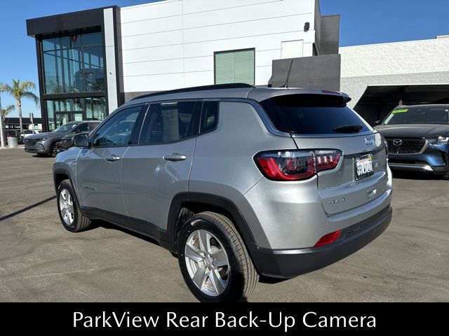 2022 Jeep Compass Latitude 9