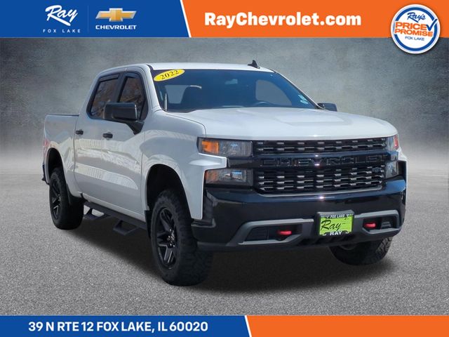 Summit White 2022 Chevrolet Silverado 1500 Custom Trail Boss Crew Cab 4WD Pickup Truck Four-Wheel Drive 8-Speed Automatic