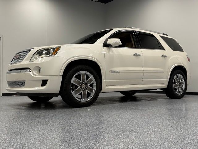 Used 2011 White GMC Denali image 4