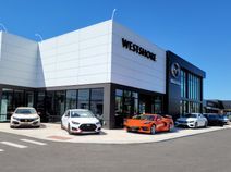 2023 Volvo XC90 B6 Plus Bright Theme 7-Passenger AWD