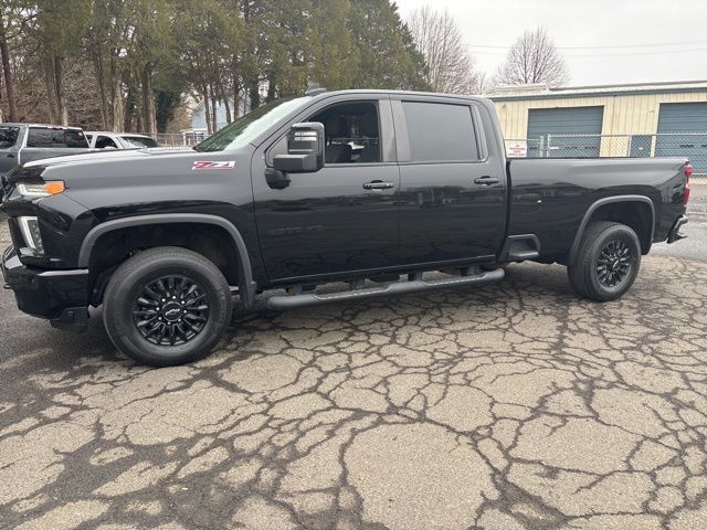 2022 Chevrolet Silverado 3500HD LTZ Crew Cab 4WD