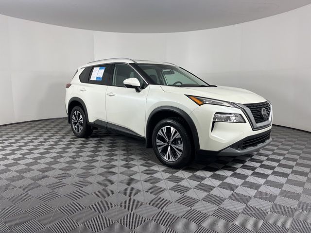 2021 Nissan Rogue SV 2