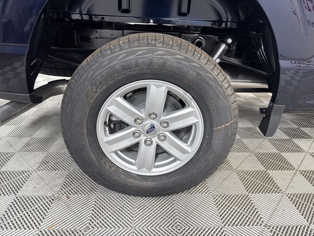 2025 Antimatter Blue Metallic Ford F-150 XL 4X4 Truck
