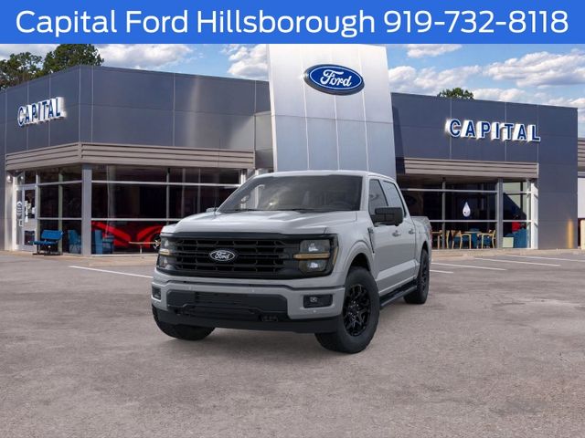 New 2026 White Ford XLT image 2