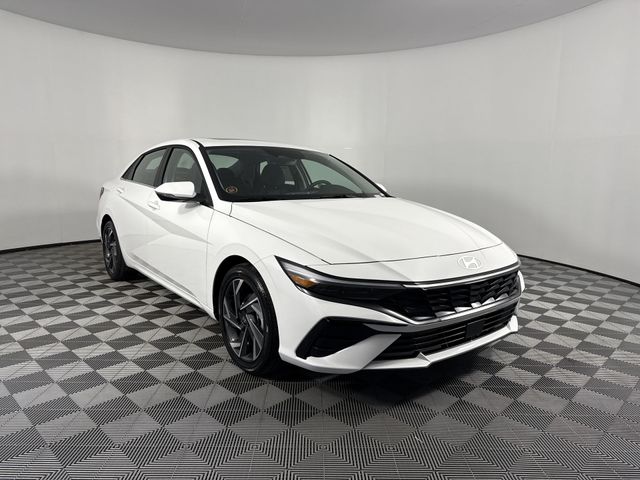 New 2025 Hyundai Elantra For Sale in Indianapolis, IN
