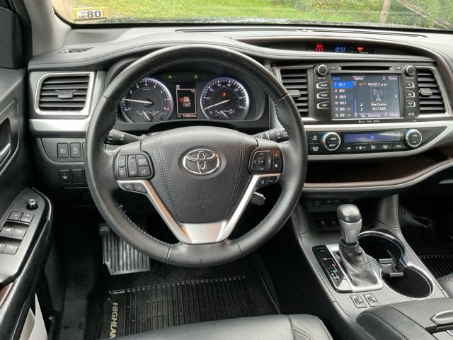Used 2018 Toyota Highlander SUV