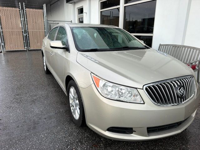 Champagne Silver Metallic 2013 Buick LaCrosse Sedan Front-Wheel Drive 6-Speed Automatic