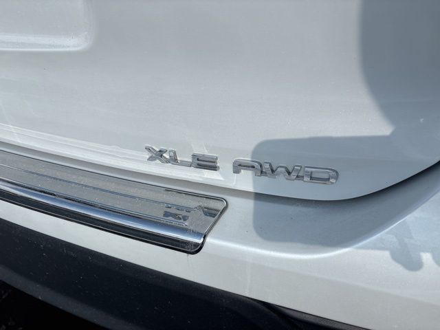 used 2023 Toyota Highlander car, priced at $35,841