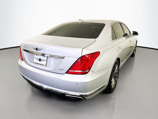 Thumbnail: 2017 Genesis G90 - 5