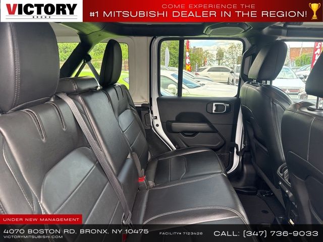 2023 Jeep Wrangler Sahara 4xe photo
