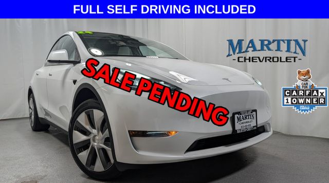 Pearl White Multi-Coat 2024 Tesla Model Y Long Range AWD SUV / Crossover All-Wheel Drive 1-Speed Automatic