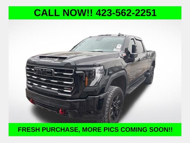 Onyx Black 2025 GMC Sierra 2500HD AT4 Crew Cab 4WD Pickup Truck Four-Wheel Drive Automatic