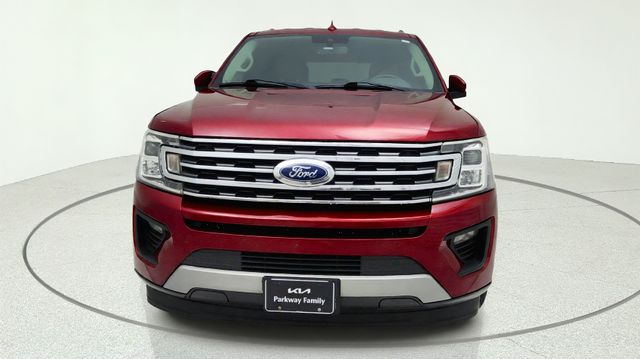 2019 Ford Expedition XLT Red at Autostrade