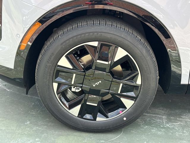 New 2026 Gray Kia SX-Prestige image 12