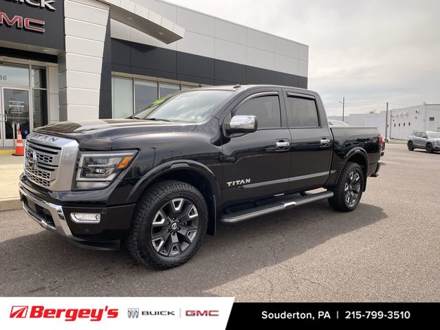 Super Black 2021 Nissan Titan Platinum Reserve Crew Cab 4WD Pickup Truck Four-Wheel Drive 9-Speed Automatic