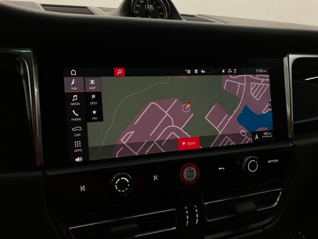 2025 Porsche Macan S