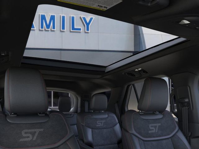 2026 Ford Explorer ST:168870