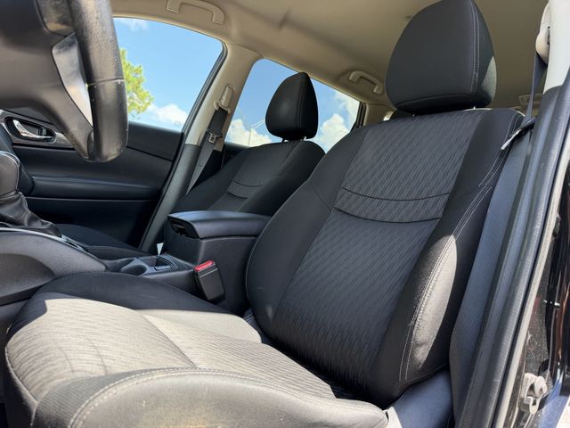 2019 Nissan Rogue SV Black at Bravo Nissan