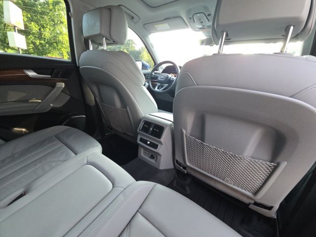2022 Audi Q5 e:46803A