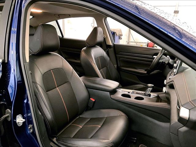 2020 Nissan Altima 2.5 SR Blue at Subaru and VW of Moon Township