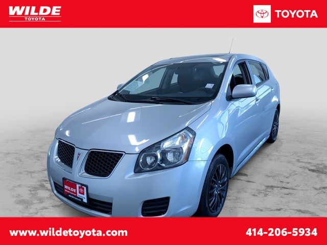Gray (Liquid Platinum Metallic) 2010 Pontiac Vibe 1.8L Hatchback Front-Wheel Drive 4-Speed Automatic Overdrive