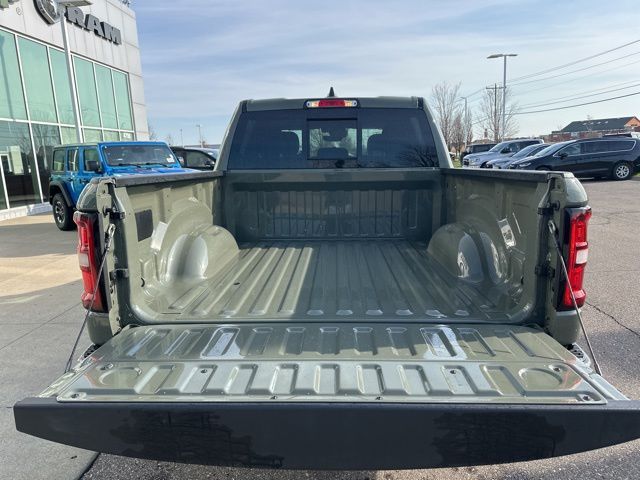 2026 Ram 1500 Big Horn/Lone Star - Canyon Lake exterior view 8