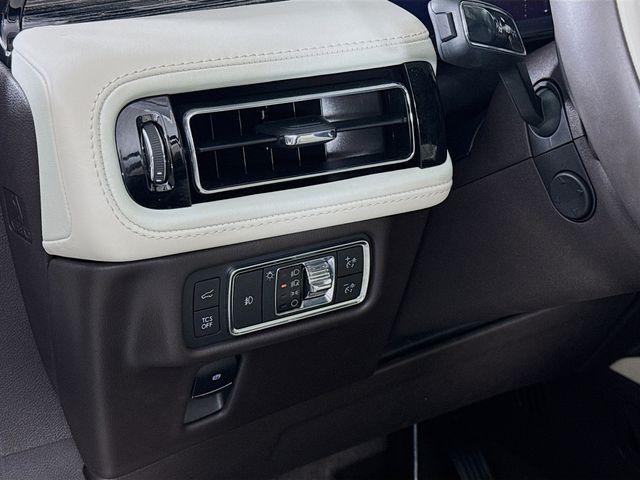 2022 Pristine White Metallic Tri-Coat Lincoln Nautilus Black Label AWD SUV