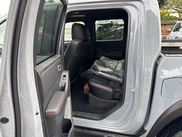 2026 Nissan Frontier PRO-4X - Photo 17
