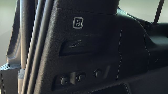 Used 2024 Black Jeep Series III image 41
