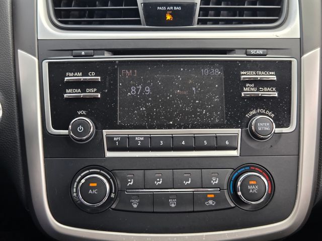 Used 2017 Nissan Altima Sedan