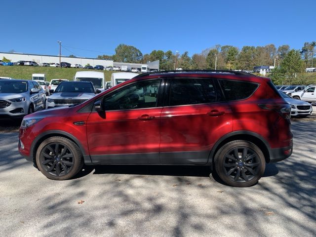 2017 Ford Escape Titanium 2