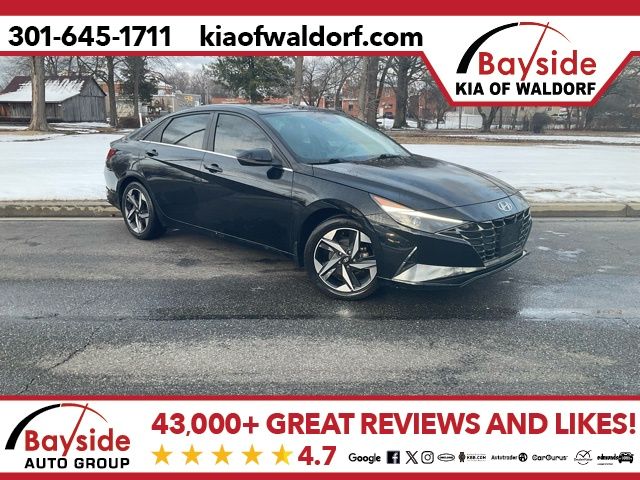 2022 Hyundai Elantra SEL FWD